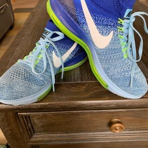 Women  Size 9.5 - Nike Zoom All Out Blue, Silver, Running.